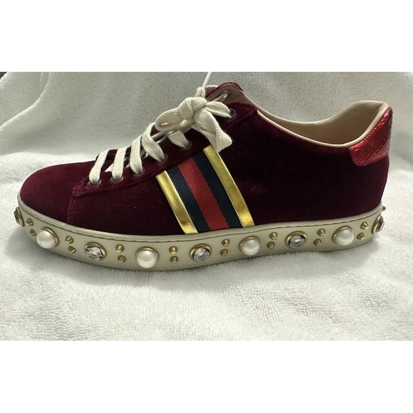 $1180 LkNEW GUCCI Burgundy Velvet New Ace Faux-Pearl Platform Sneakers RARE 37.5 - Picture 4 of 14